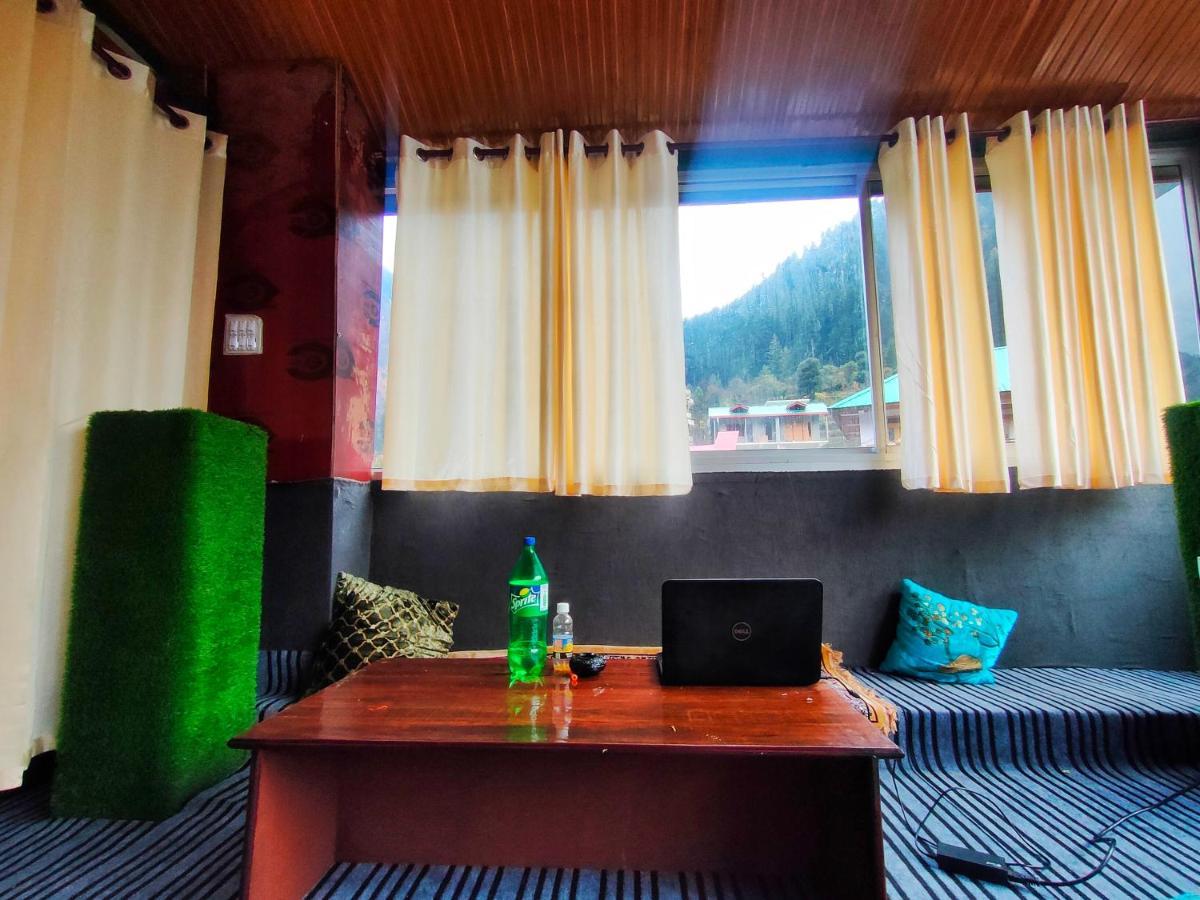 I Love Kasol Hostel & Rooftop Cafe Zewnętrze zdjęcie